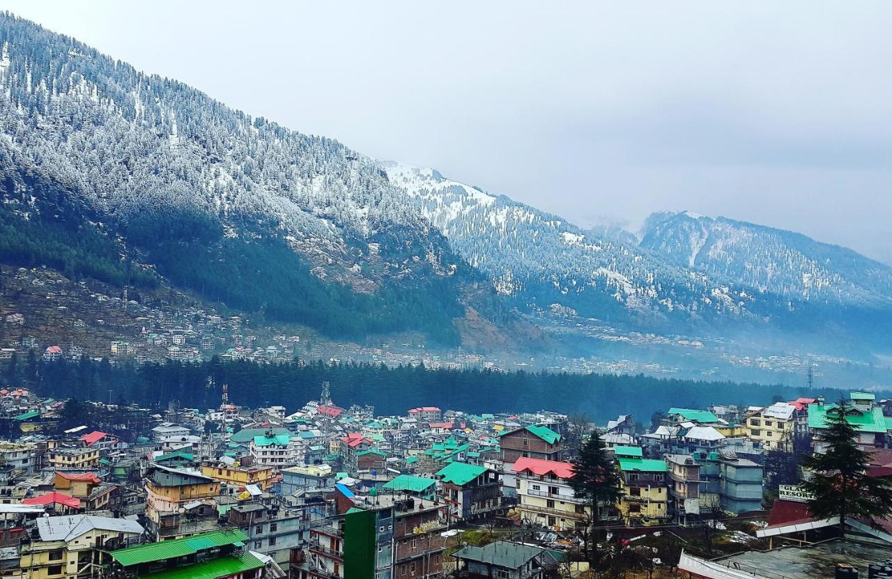 Himalayan Woods Cottage มะนาลี ภายนอก รูปภาพ
