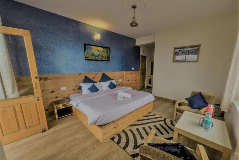 Himalayan Woods Cottage มะนาลี ภายนอก รูปภาพ