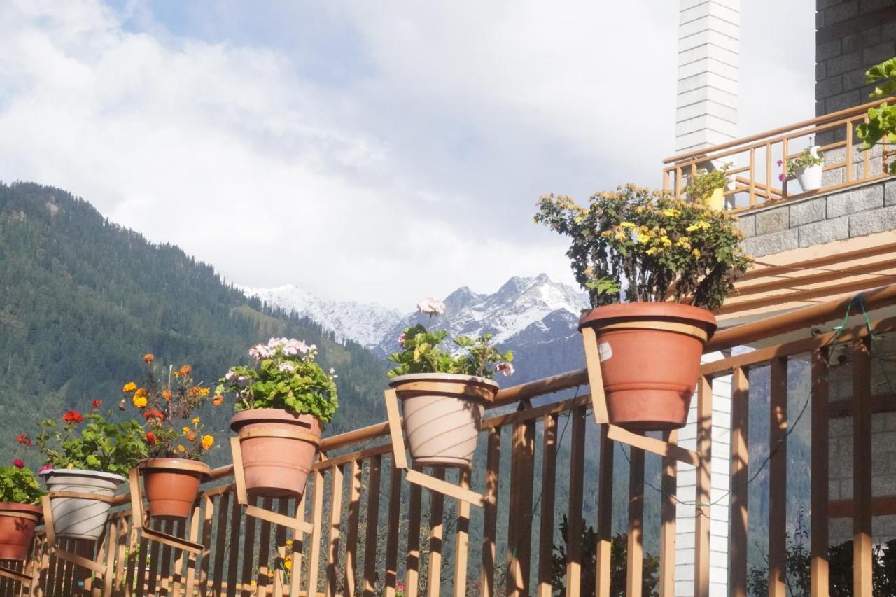 Himalayan Woods Cottage มะนาลี ภายนอก รูปภาพ