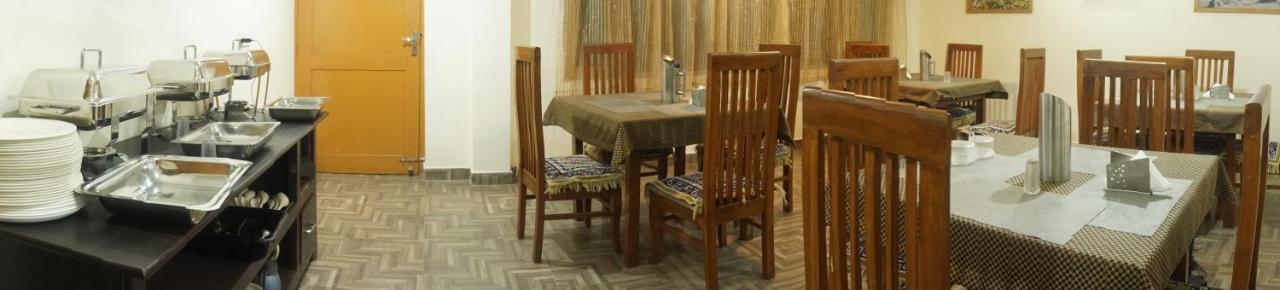 Himalayan Woods Cottage มะนาลี ภายนอก รูปภาพ